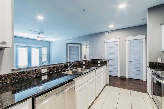 200 Maple LN 1302, Elgin, TX 78621