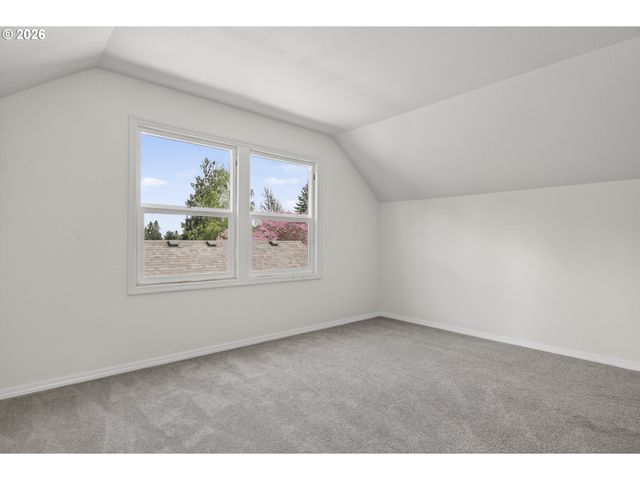 5824 Ne 26TH Ave, Portland, OR 97211