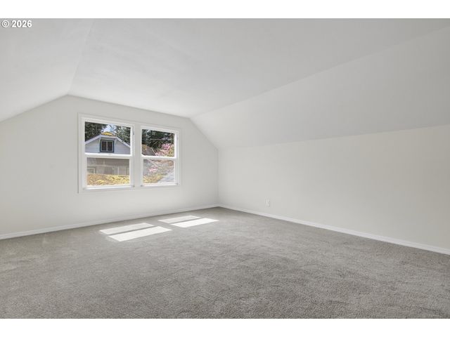 5824 Ne 26TH Ave, Portland, OR 97211