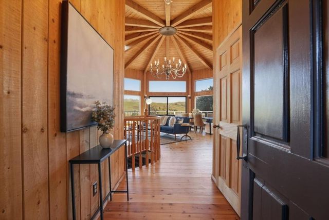 31420 Via La Naranga, Carmel Valley, CA 93924