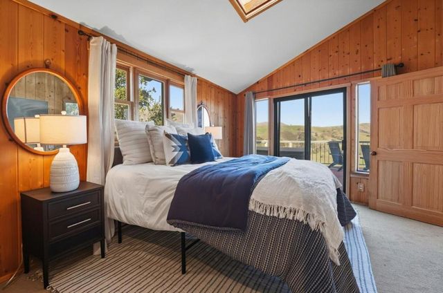 31420 Via La Naranga, Carmel Valley, CA 93924