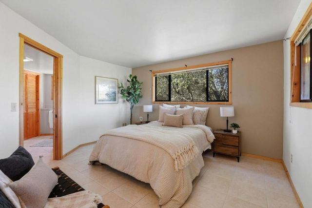 31420 Via La Naranga, Carmel Valley, CA 93924