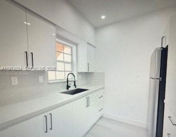 1941 NW 96th Ter 8F, Pembroke Pines, FL 33024