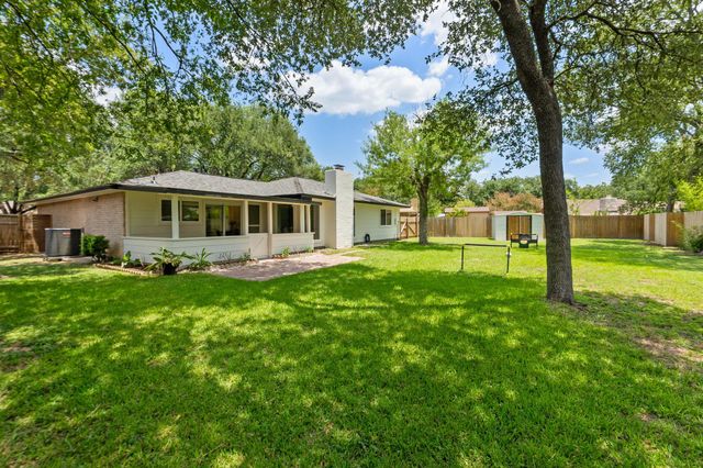 10411 Button Quail DR, Austin, TX 78758