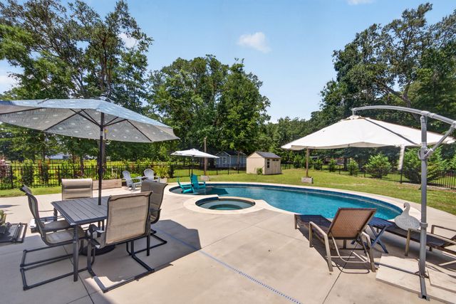7071 Pumpkinseed Drive, Johns Island, SC 29455