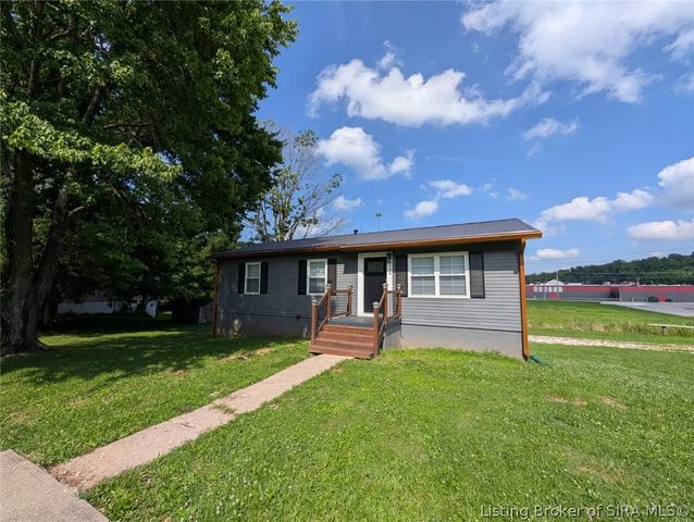 116 W Bernadine Drive, Paoli, IN 47454
