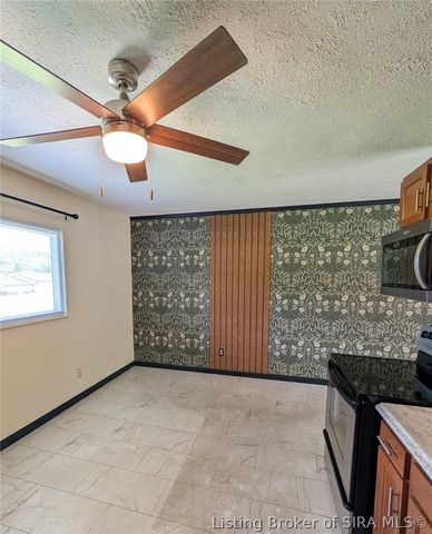 116 W Bernadine Drive, Paoli, IN 47454
