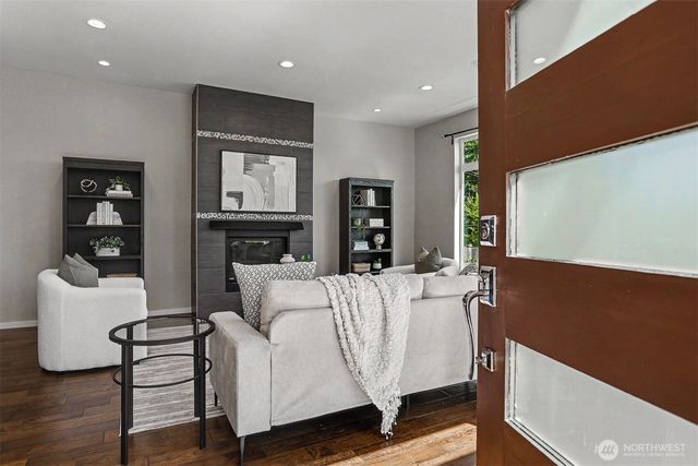 5126 S Othello Street, Seattle, WA 98118