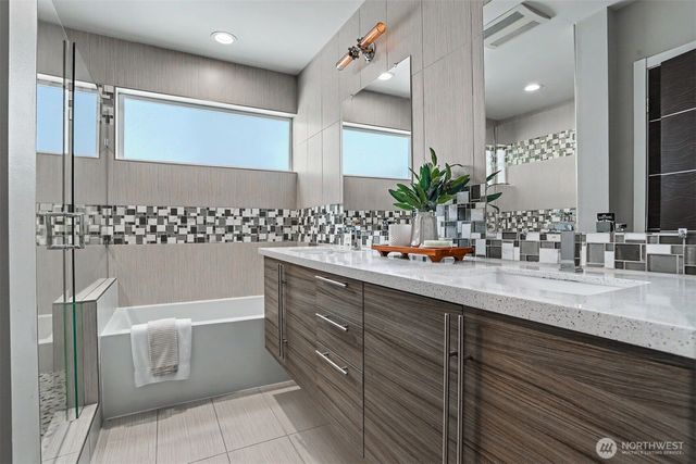 5126 S Othello Street, Seattle, WA 98118