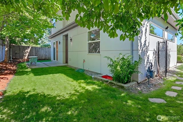 5126 S Othello Street, Seattle, WA 98118
