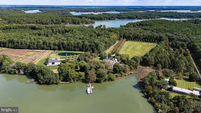 7508 COOPER POINT RD, Bozman, MD 21612