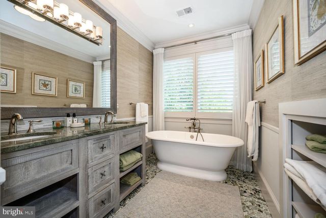 7508 COOPER POINT RD, Bozman, MD 21612