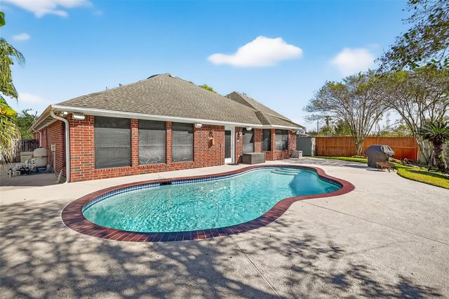 10827 Oak Bayou Lane, Houston, TX 77064
