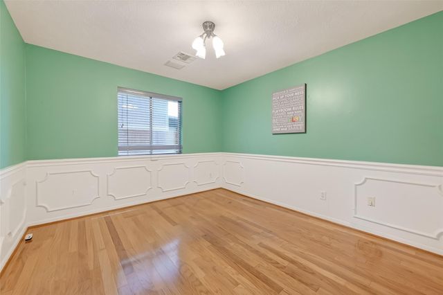 10827 Oak Bayou Lane, Houston, TX 77064