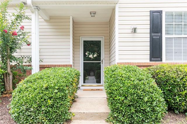 707 Bedford Court, Woodstock, GA 30188