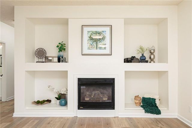 707 Bedford Court, Woodstock, GA 30188