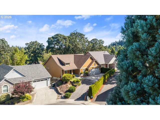1298 BARNABAS St Nw, Salem, OR 97304