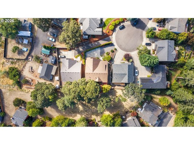 1298 BARNABAS St Nw, Salem, OR 97304