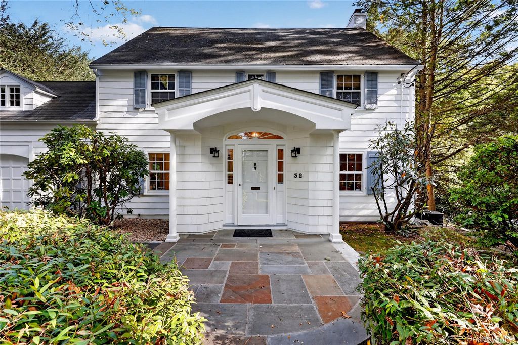 32 Eastview Avenue, Pleasantville, NY 10570 — photo 2
