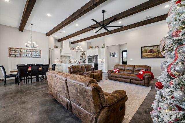 310 Runyan Ranch Road, Tolar, TX 76476