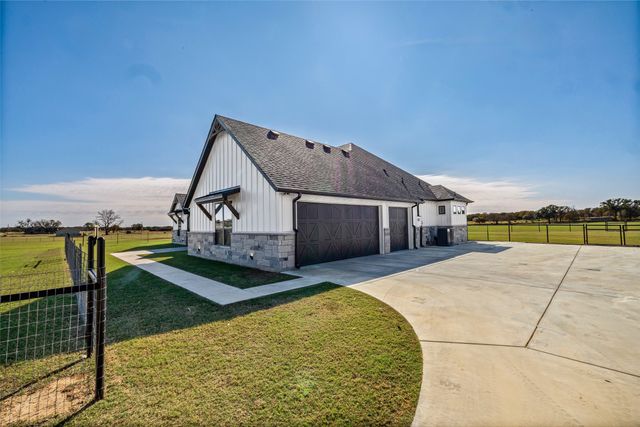 310 Runyan Ranch Road, Tolar, TX 76476