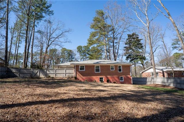 3245 Westmart Lane, Atlanta, GA 30340