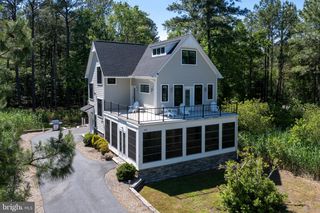 402 SALT POND RD, Bethany Beach, DE 19930