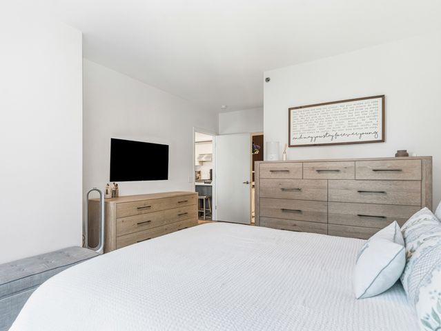 505 N McClurg Court 2301, Chicago, IL 60611