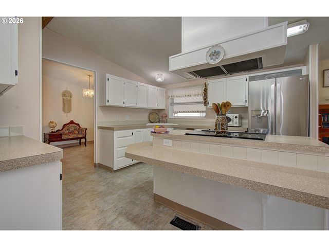 5101 Ne 121ST Ave 9, Vancouver, WA 98682