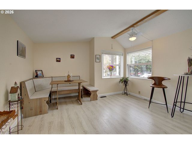 5101 Ne 121ST Ave 9, Vancouver, WA 98682