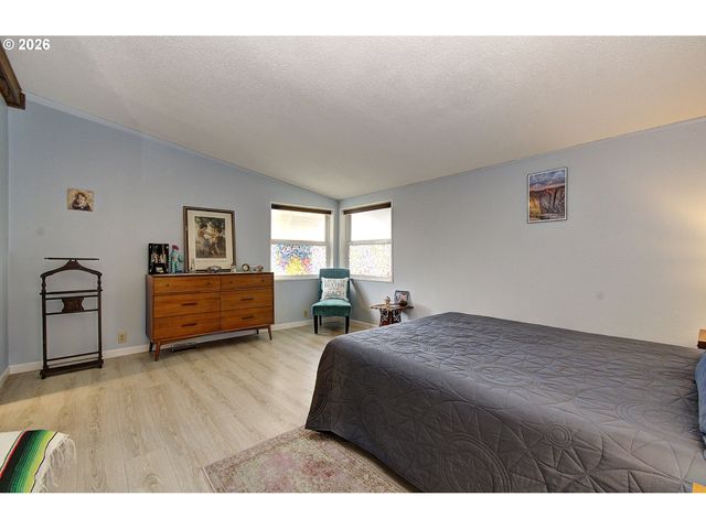 5101 Ne 121ST Ave 9, Vancouver, WA 98682