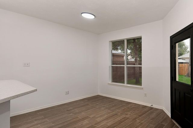 2037 Borthwick Lane, Conroe, TX 77301