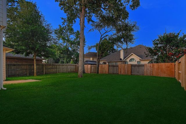 2037 Borthwick Lane, Conroe, TX 77301