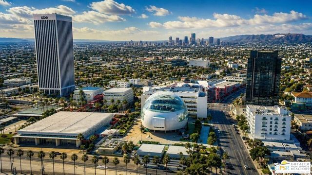 1273 S Cochran Avenue, Los Angeles, CA 90019