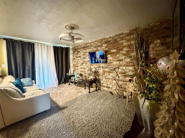 5615 Bissonnet Street 214 A, Houston, TX 77081