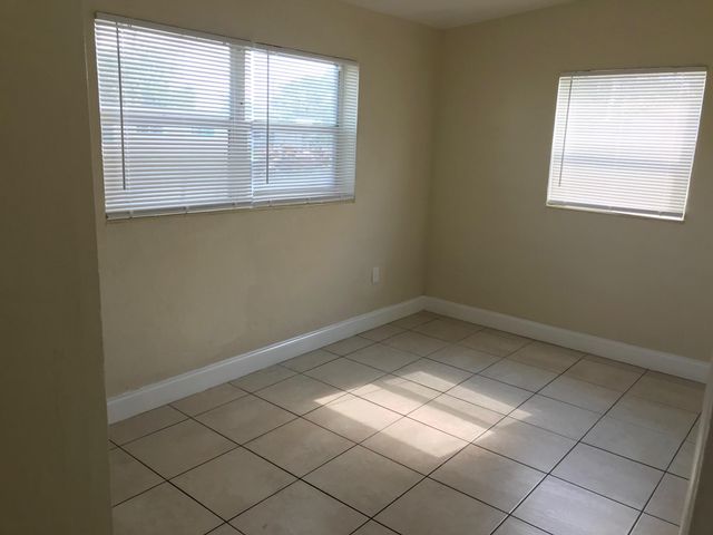 3150 NW 2nd Street, Lauderhill, FL 33311