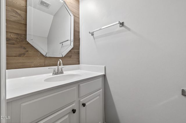 7226 Corvette Court, Raleigh, NC 27613