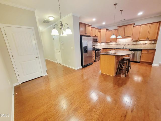 2425 Swans Rest Way, Raleigh, NC 27606