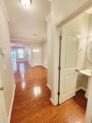 2425 Swans Rest Way, Raleigh, NC 27606