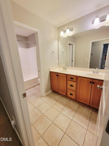 2425 Swans Rest Way, Raleigh, NC 27606