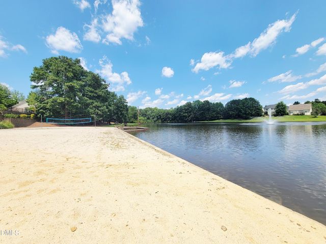 2425 Swans Rest Way, Raleigh, NC 27606