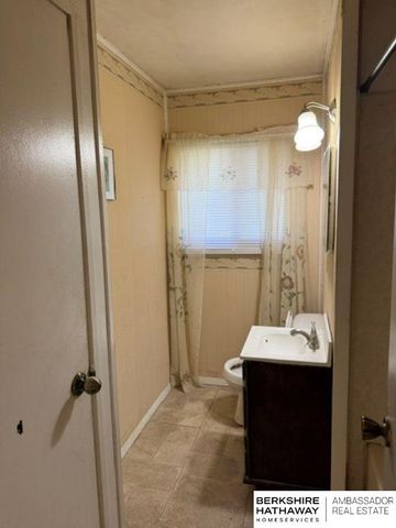 3811 Valley Street, Omaha, NE 68105
