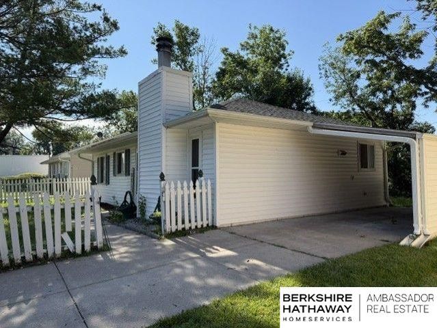 3811 Valley Street, Omaha, NE 68105
