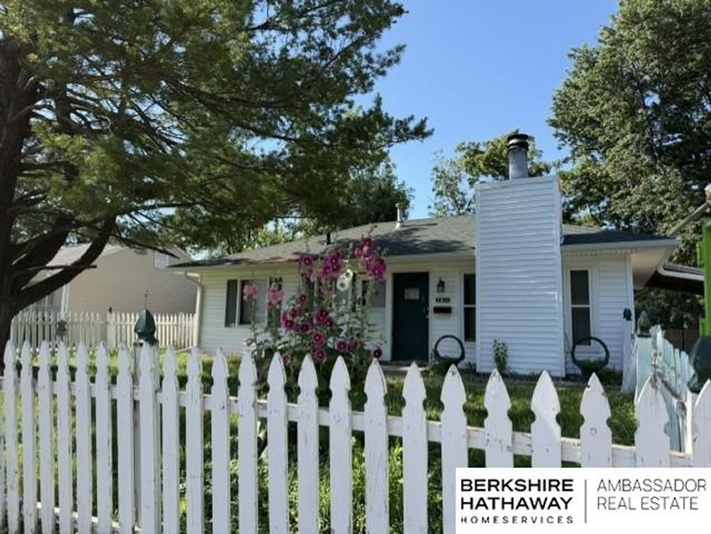 3811 Valley Street, Omaha, NE 68105