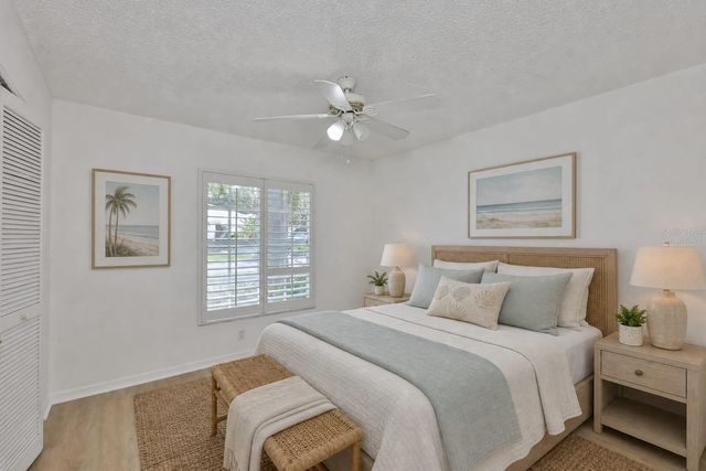 1001 OTTER MILL WAY, Sun City Center, FL 33573