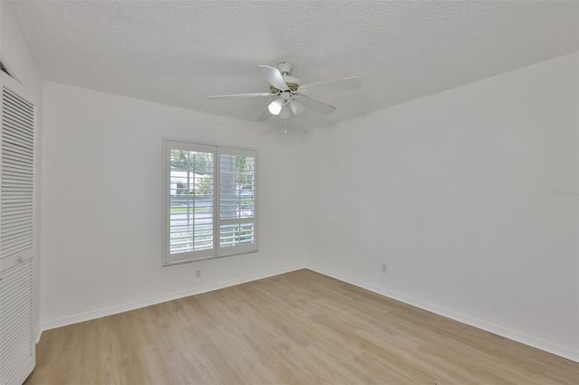 1001 OTTER MILL WAY, Sun City Center, FL 33573