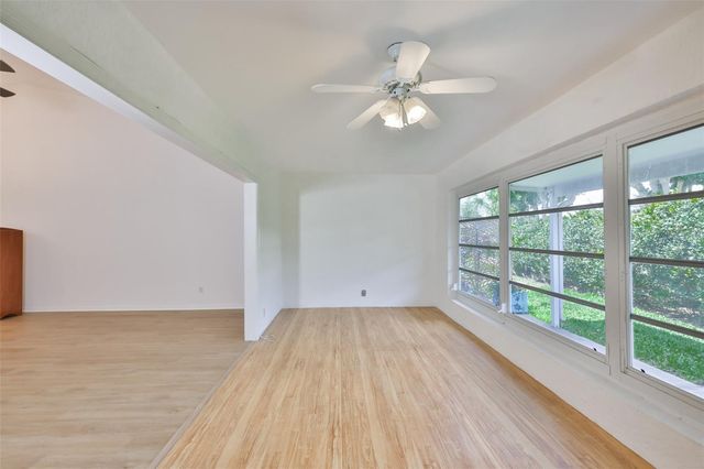 1001 OTTER MILL WAY, Sun City Center, FL 33573