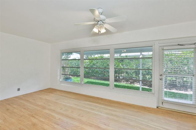 1001 OTTER MILL WAY, Sun City Center, FL 33573