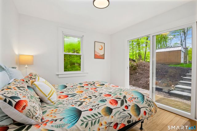 318 Mountain Road, Ridgefield, CT 06877