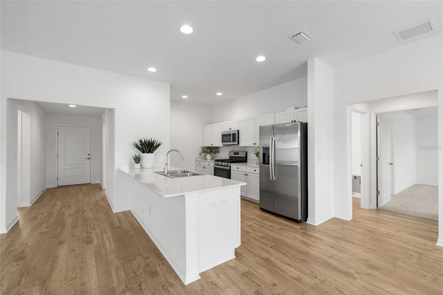 7608 DANIEL HEARNS WAY, The Villages, FL 34762